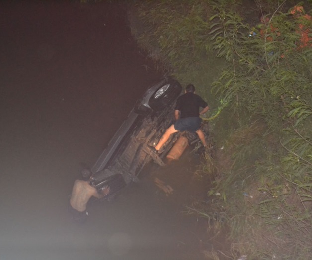 2 ahogados al caer al Anzaldúas en camioneta