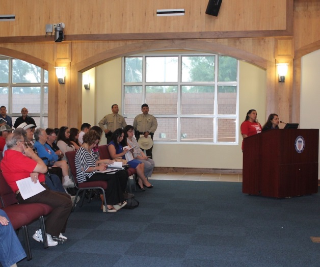 Pendientesa logros de alumbrado público
