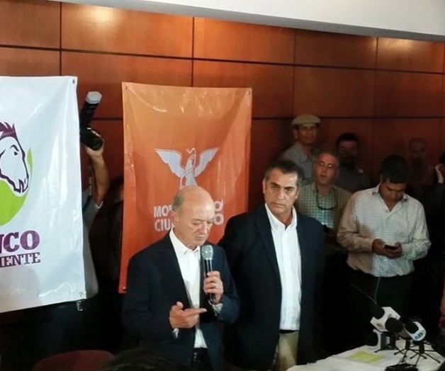 Declina Elizondo a  favor de ‘El Bronco’