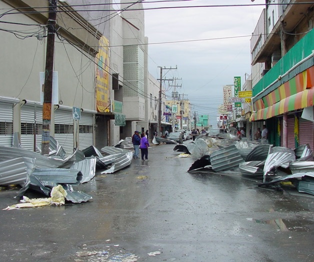 Toman en serio la alerta de tornado