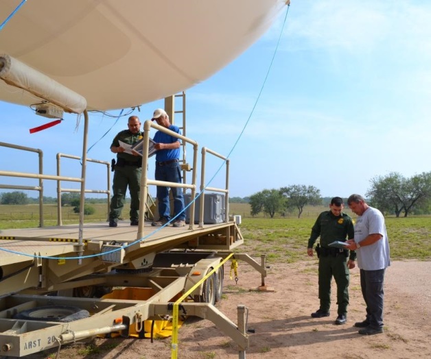 Aerostato ya está en el aire
