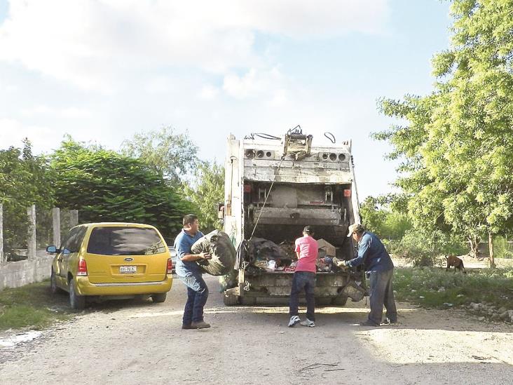 Solicitan sacar a tiempola basura Solicitan sacar a tiempola basura