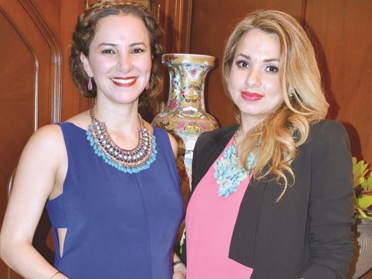 Ale y Marcela Gómez Villarreal comparten dicha y celebran juntas Ale y Marcela Gómez Villarreal comparten dicha y celebran juntas