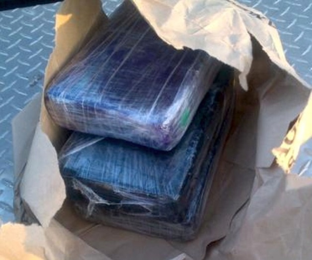 Aseguran ‘coca’ y detienen a mujer