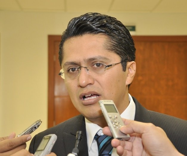 Cobran en Congreso… y como profesores