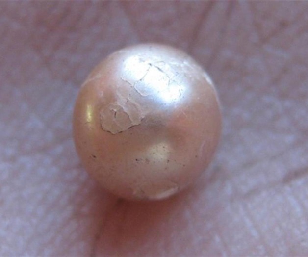 Descubren perla natural de 2 mil años