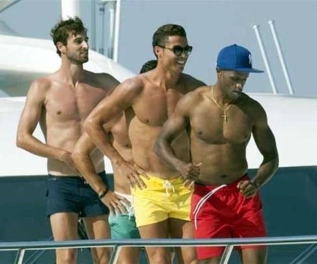 Se aloca CR7 en la playa Se aloca CR7 en la playa