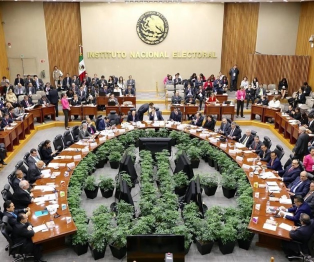 Le llueve a El Piojo en el INE Le llueve a El Piojo en el INE