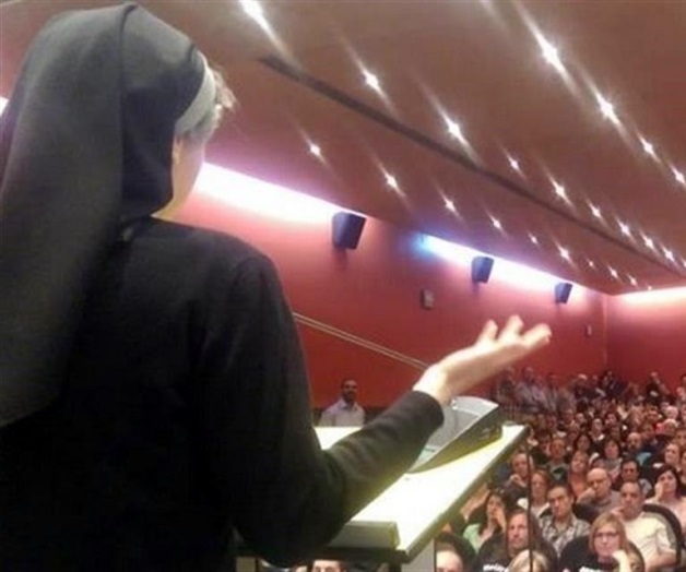 Va monja por candidaturaen Cataluña