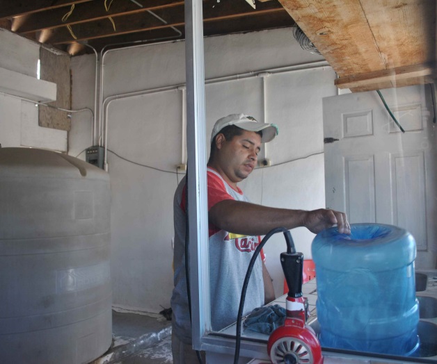 Aumenta consumode agua purificada Aumenta consumode agua purificada