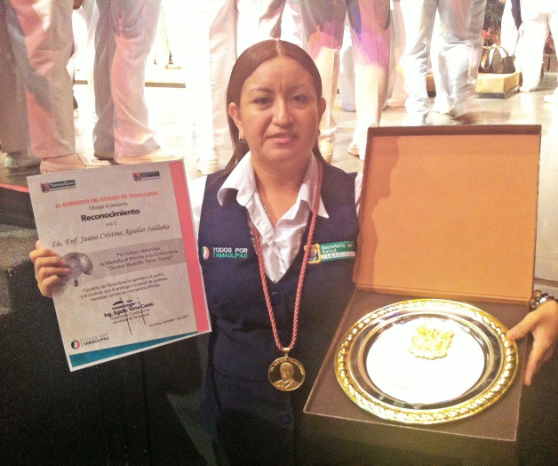 Enfermera gana medalla al mérito ‘Rodolfo Torre C.’ Enfermera gana medalla al mérito ‘Rodolfo Torre C.’