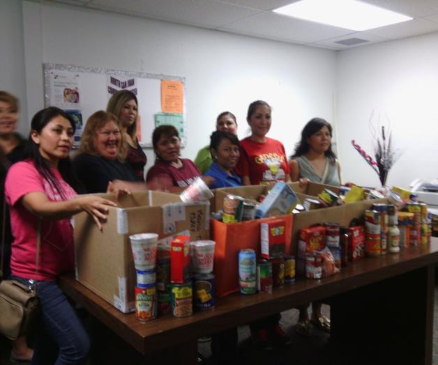 Entregan despensasa familias vulnerables Entregan despensasa familias vulnerables