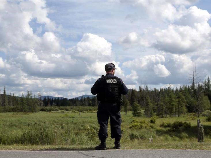 Hallan rastro de reos a 50 km de prisión Hallan rastro de reos a 50 km de prisión