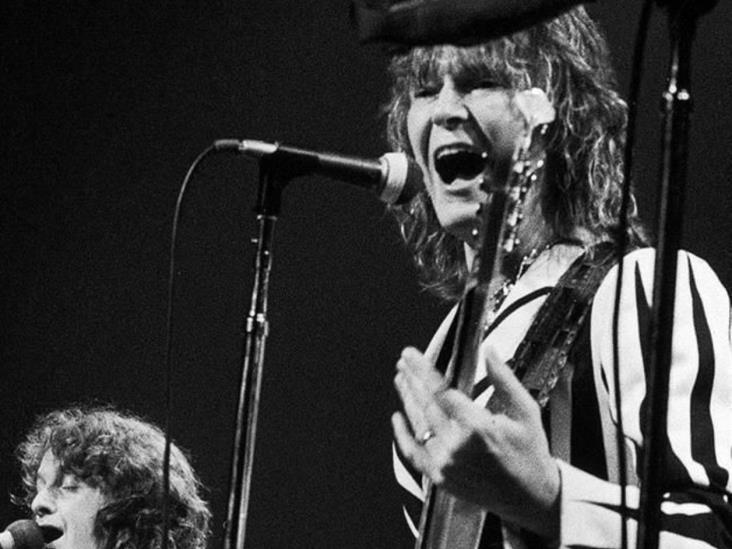Muere Chris Squire, bajista de Yes Muere Chris Squire, bajista de Yes