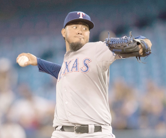 Yovani Gallardo sigue intratable Yovani Gallardo sigue intratable