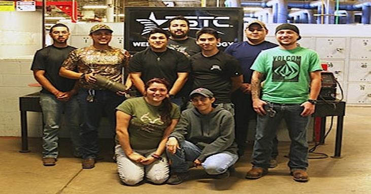 Demandan mano de obra calificada local Demandan mano de obra calificada local