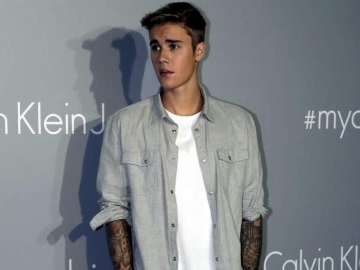 Asiste Bieber a conferencia religiosa Asiste Bieber a conferencia religiosa