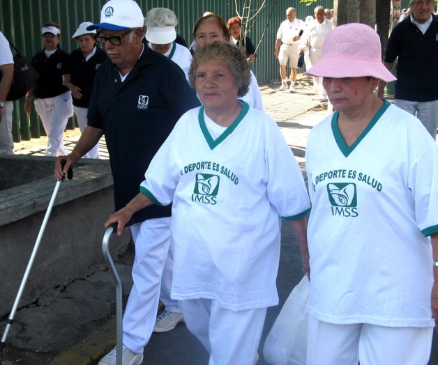 Integran en IMSS gruposde ayuda‘Yo Puedo’ Integran en IMSS gruposde ayuda‘Yo Puedo’