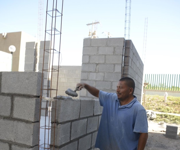 Desinformación alejaempleados de Afores