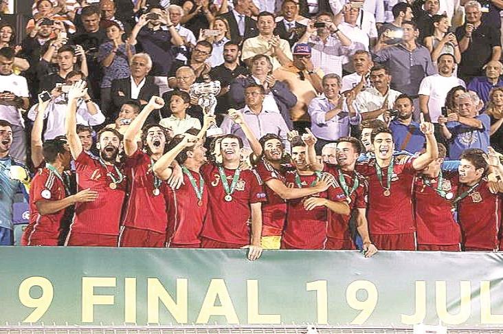 España gana título europeo en Sub 19 España gana título europeo en Sub 19