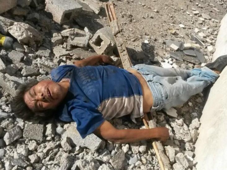 Hallan cuerpo de sujetoasesinado con picahielo Hallan cuerpo de sujetoasesinado con picahielo