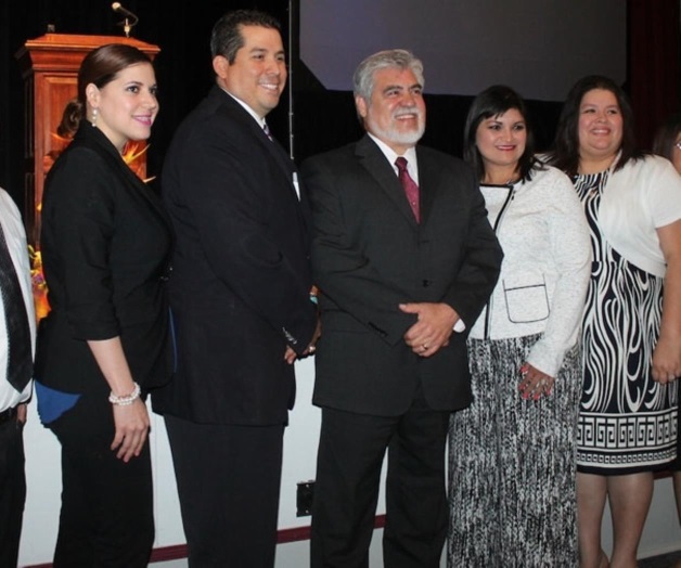 Van 4 miembros a junta de directores