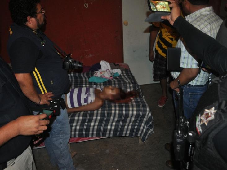 Joven madre se ahorca Joven madre se ahorca