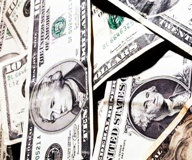 Toca dólar nuevo máximo; llega a $16.58