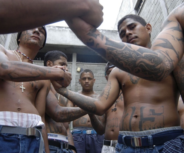 Amenazan pandillascon 100 días de terror Amenazan pandillascon 100 días de terror