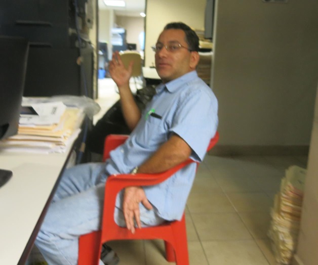 Denunciaal vecinopor robode Internet