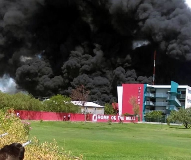 Se incendia aceitera en Escobedo