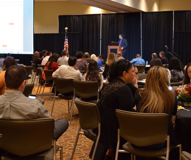 Reforma pretende mantener a los estudiantes en la escuela