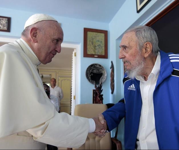 Se reúnen en La HabanaFidel Castro y el Papa Se reúnen en La HabanaFidel Castro y el Papa
