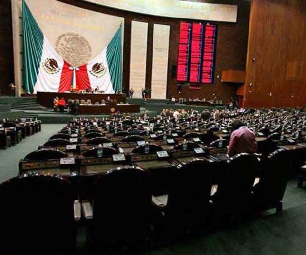 Diputados de Morena renuncian a seguro médico y se afilian al ISSSTE