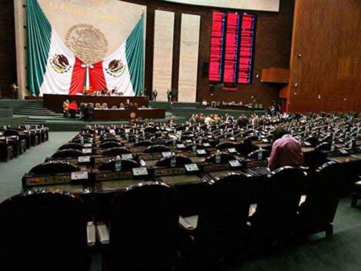 Diputados de Morena renuncian a seguro médico y se afilian al ISSSTE Diputados de Morena renuncian a seguro médico y se afilian al ISSSTE