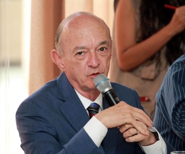 Avalan en comisiones puesto de Elizondo