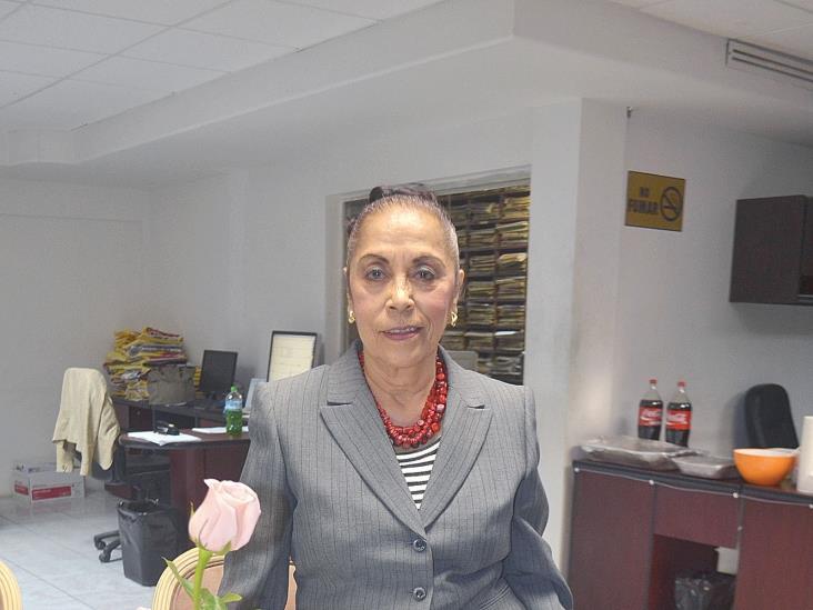 Feliz por festejar 35 años de vida profesional en EL MAÑANA Feliz por festejar 35 años de vida profesional en EL MAÑANA