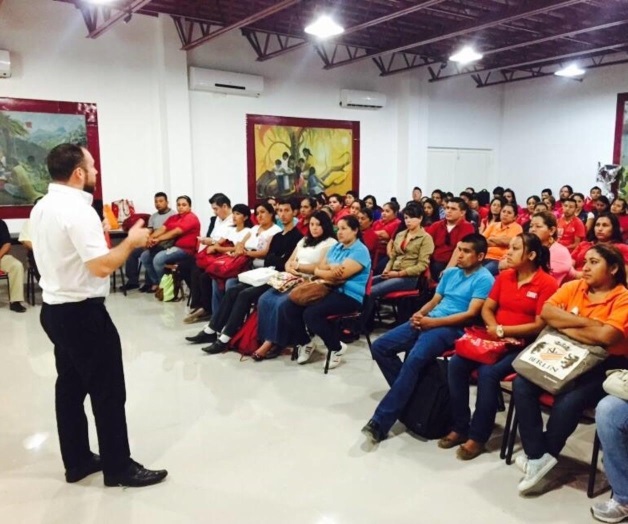 Exhorta a estudiar en línea Exhorta a estudiar en línea