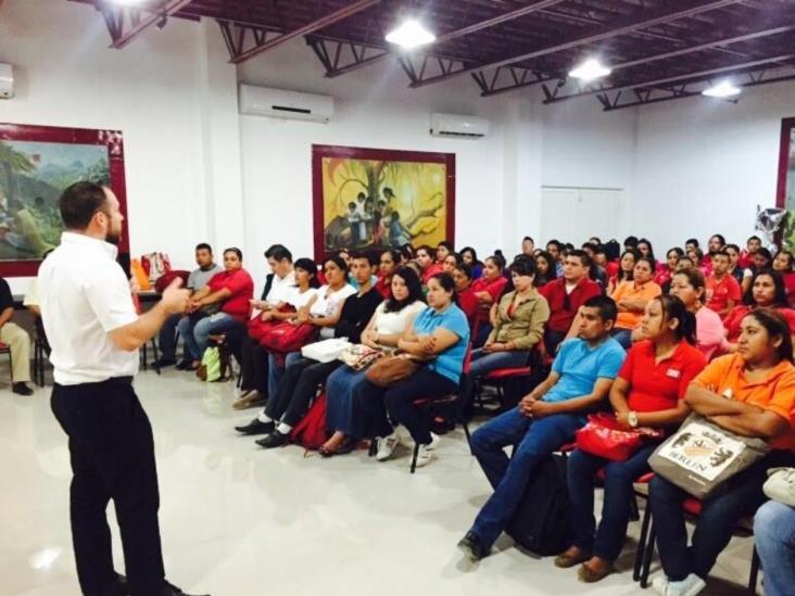 Exhorta a estudiar en línea Exhorta a estudiar en línea
