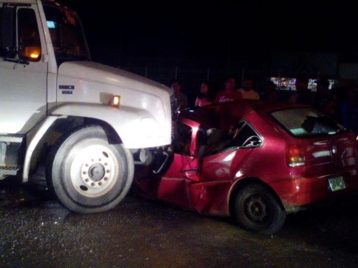 Tráiler ocasiona choque mortal Tráiler ocasiona choque mortal
