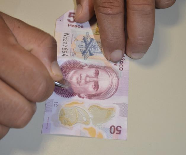 Recomienda Banxico no raspar los billetes