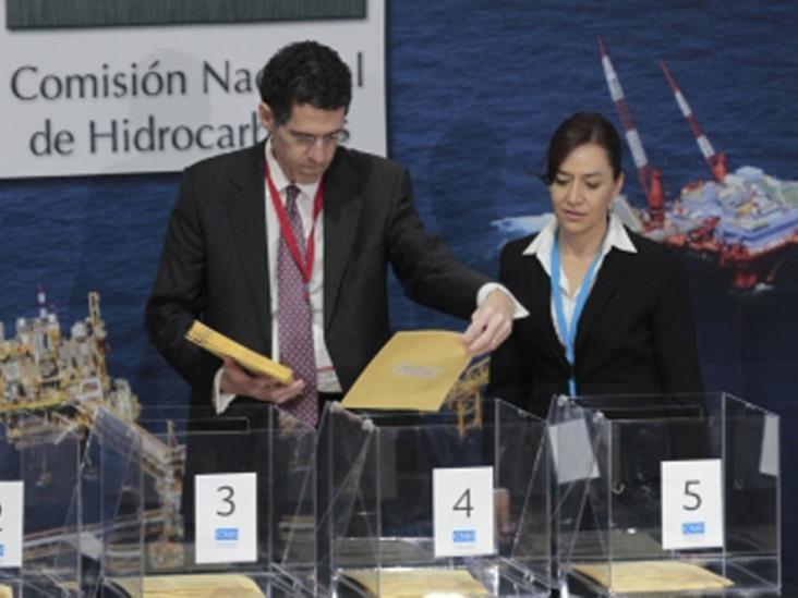 Van nueve empresas por segunda licitación petrolera Van nueve empresas por segunda licitación petrolera