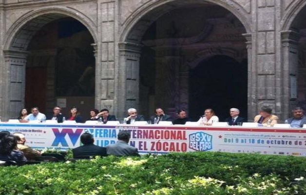 Anuncian a ganadores de premios Poniatowska, Monsiváis y Leñero