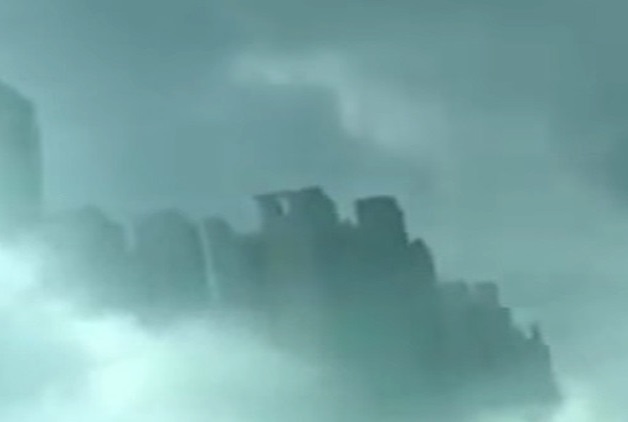 Extraño fenómeno de ciudades fantasma flotantes aparece en el cielo de China Extraño fenómeno de ciudades fantasma flotantes aparece en el cielo de China