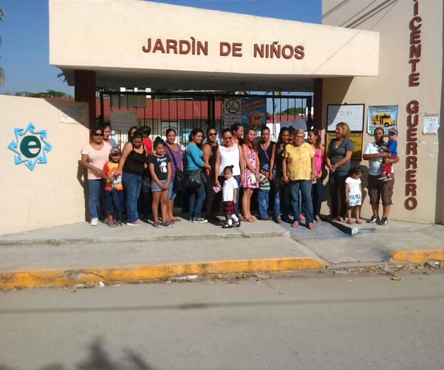 Acusan de robo a directora de un kinder