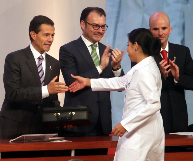 EPN: Mantiene IMSSsu carácter público