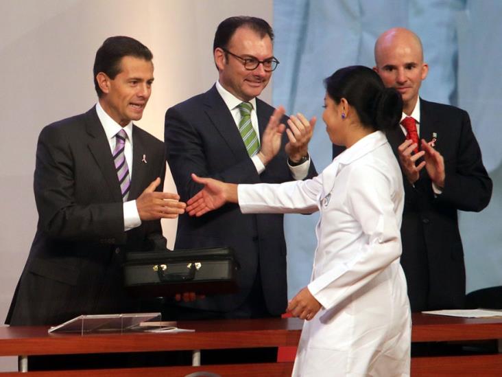 EPN: Mantiene IMSSsu carácter público EPN: Mantiene IMSSsu carácter público