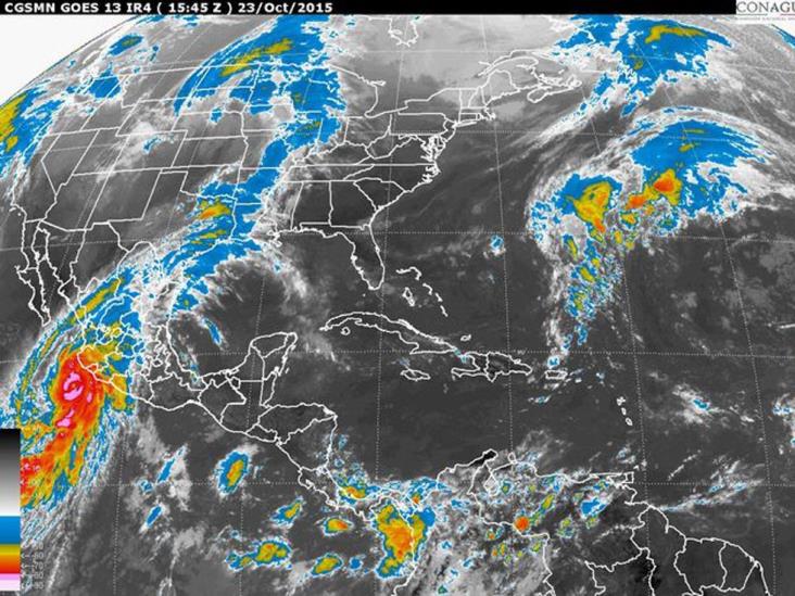 Se aproxima Patricia a costas de Jalisco y Colima con vientos de 200 k/h Se aproxima Patricia a costas de Jalisco y Colima con vientos de 200 k/h