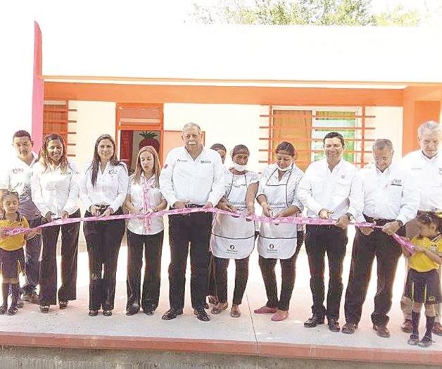 Recibe SF múltiplesapoyos del estado