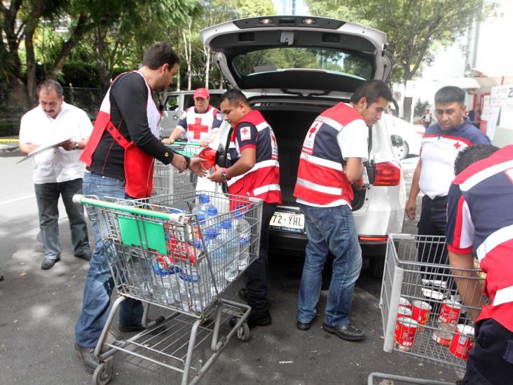 Cruz Roja cierra centros de acopio para iniciar reparto Cruz Roja cierra centros de acopio para iniciar reparto